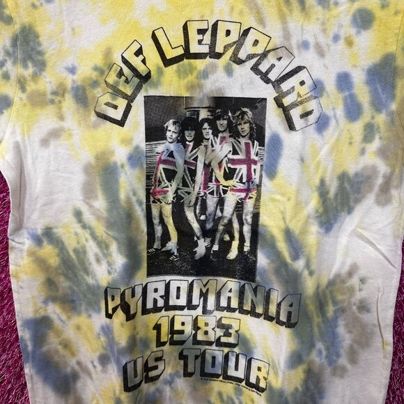 Def Leppard Pyromania 83 US Tour Glam Metal Band Tie Dye XS - Picture 2 of 4